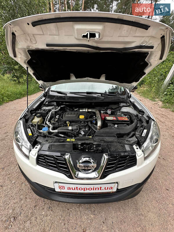 Позашляховик / Кросовер Nissan Qashqai 2013 в Білогородці