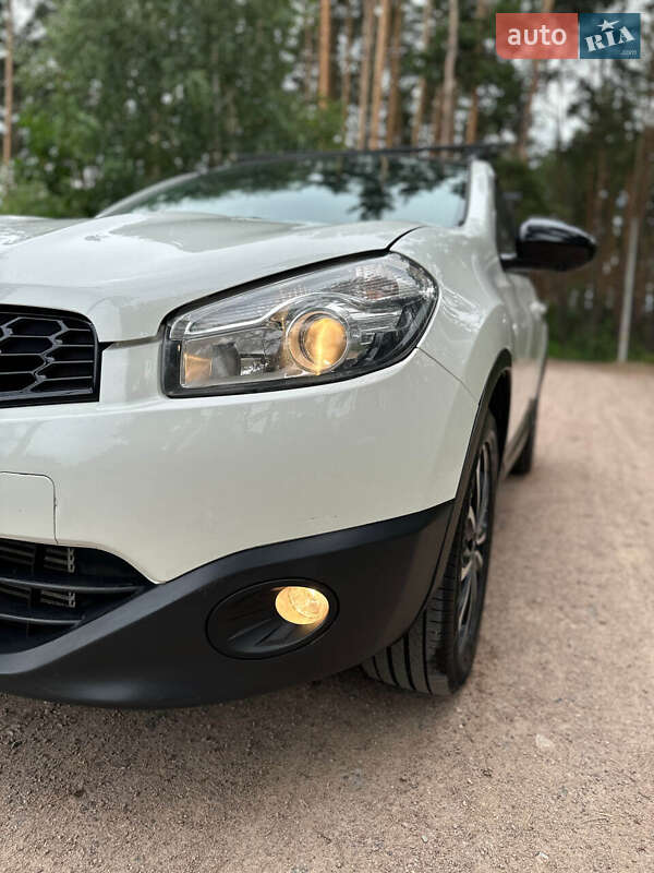 Позашляховик / Кросовер Nissan Qashqai 2013 в Білогородці