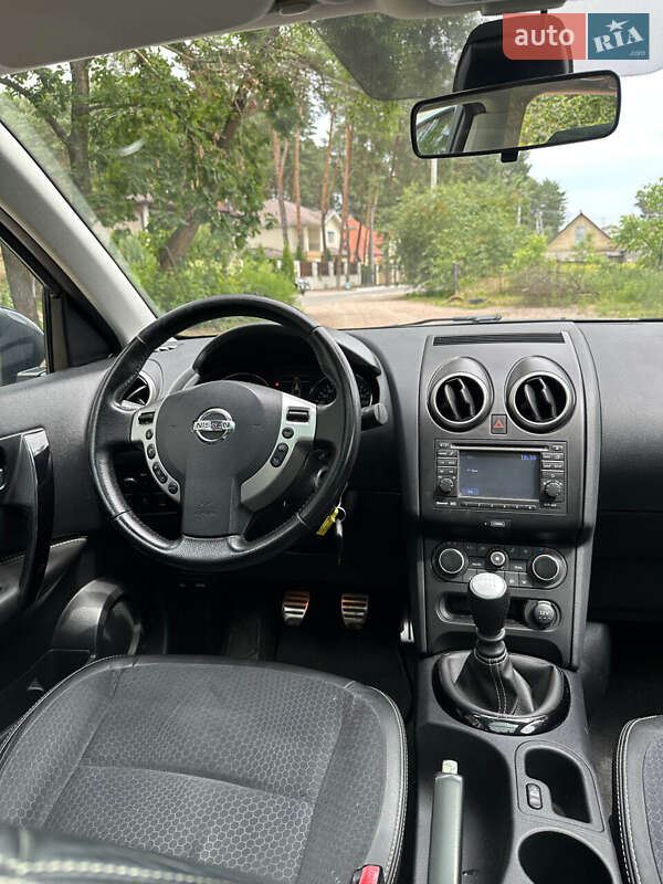 Позашляховик / Кросовер Nissan Qashqai 2013 в Білогородці