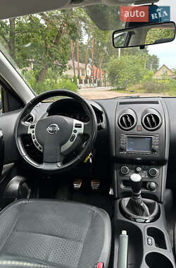 Внедорожник / Кроссовер Nissan Qashqai 2013 в 