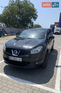 Позашляховик / Кросовер Nissan Qashqai 2011 в Миколаєві