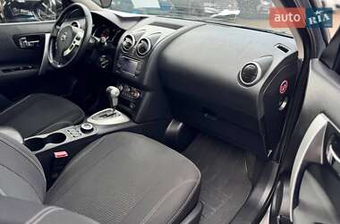 Позашляховик / Кросовер Nissan Qashqai 2011 в 
