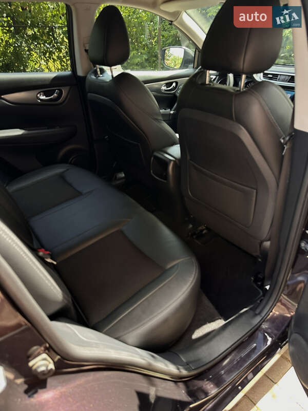 Внедорожник / Кроссовер Nissan Qashqai 2017 в Ивано-Франковске фото 24 Внедорожник / Кроссовер Nissan Qashqai 2017 в Ивано-Франковске