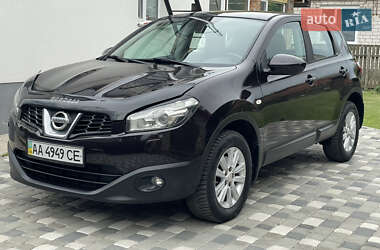 Внедорожник / Кроссовер Nissan Qashqai 2010 в Лубнах