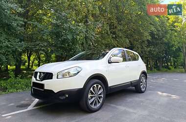Позашляховик / Кросовер Nissan Qashqai 2010 в Старокостянтинові