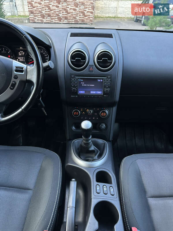 Позашляховик / Кросовер Nissan Qashqai 2012 в Рівному