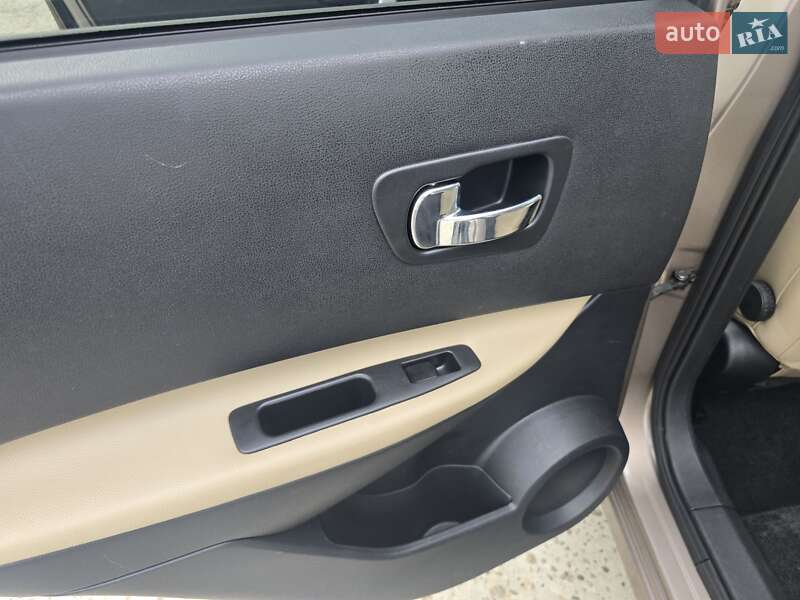 Внедорожник / Кроссовер Nissan Qashqai 2011 в Стрые фото 47 Внедорожник / Кроссовер Nissan Qashqai 2011 в Стрые