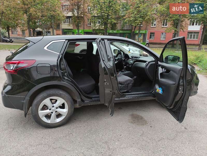 Внедорожник / Кроссовер Nissan Qashqai 2021 в Харькове