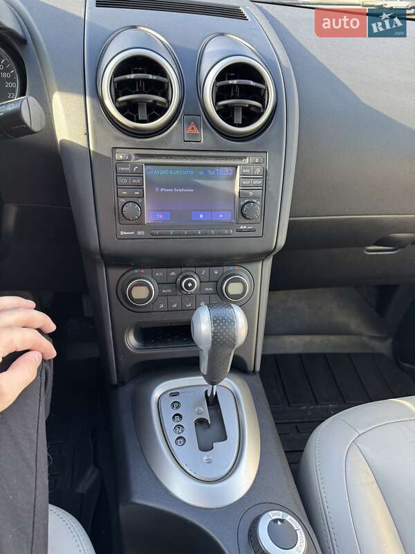 Внедорожник / Кроссовер Nissan Qashqai 2011 в Каневе