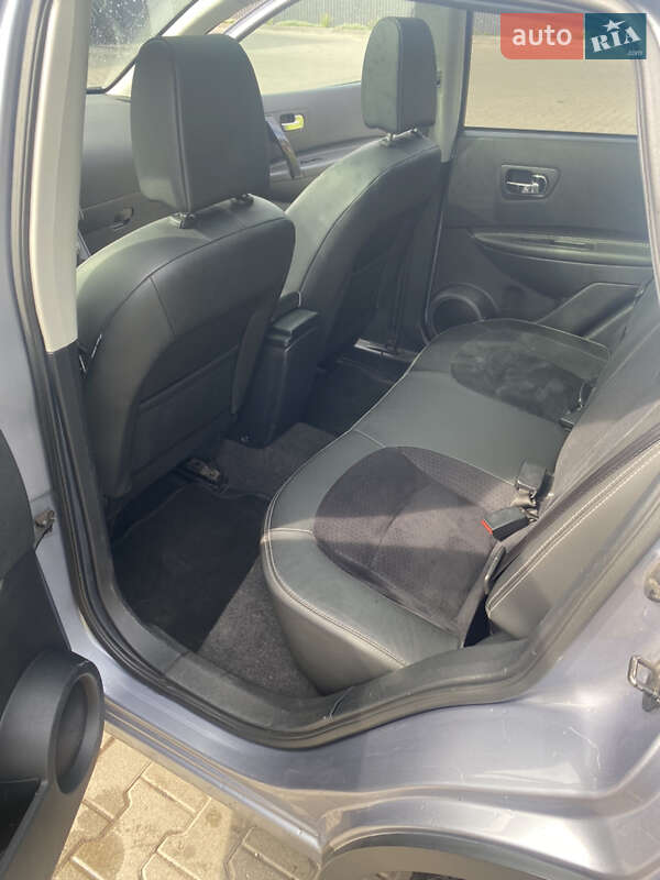 Внедорожник / Кроссовер Nissan Qashqai 2013 в Шептицькому