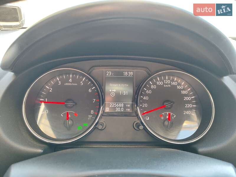 Внедорожник / Кроссовер Nissan Qashqai 2011 в Мостиске