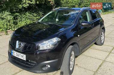 Позашляховик / Кросовер Nissan Qashqai 2012 в Львові