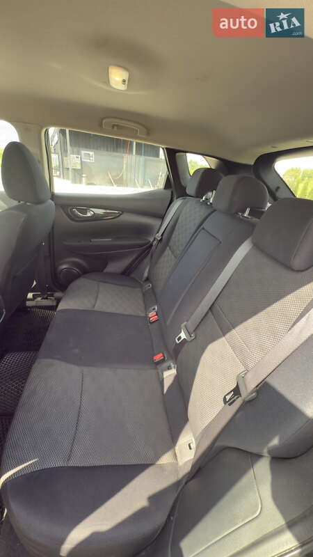 Внедорожник / Кроссовер Nissan Qashqai 2015 в Яворове