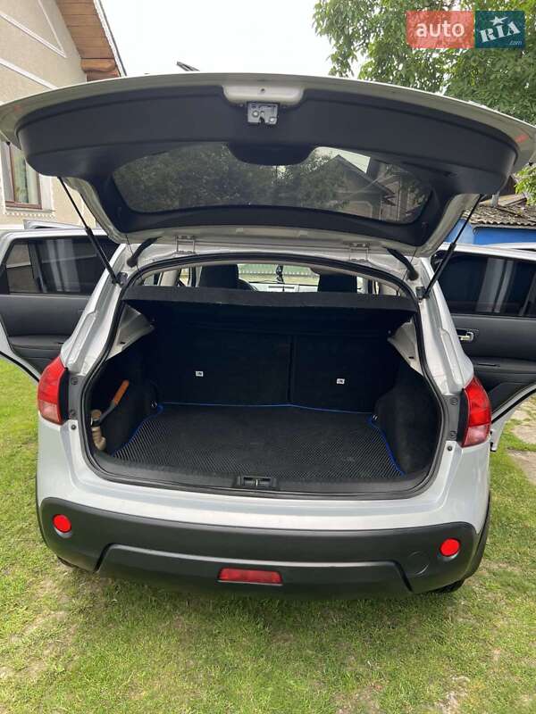 Внедорожник / Кроссовер Nissan Qashqai 2007 в Ивано-Франковске