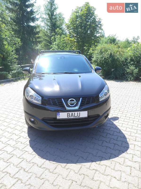 Внедорожник / Кроссовер Nissan Qashqai 2010 в Миргороде