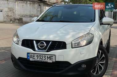 Внедорожник / Кроссовер Nissan Qashqai 2012 в Днепре