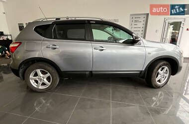Внедорожник / Кроссовер Nissan Qashqai 2010 в 