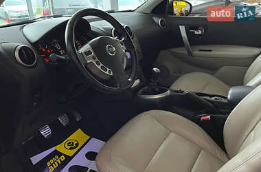 Внедорожник / Кроссовер Nissan Qashqai 2010 в 