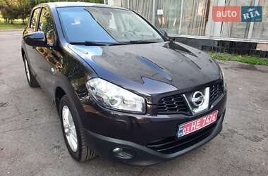 Внедорожник / Кроссовер Nissan Qashqai 2011 в Полтаве