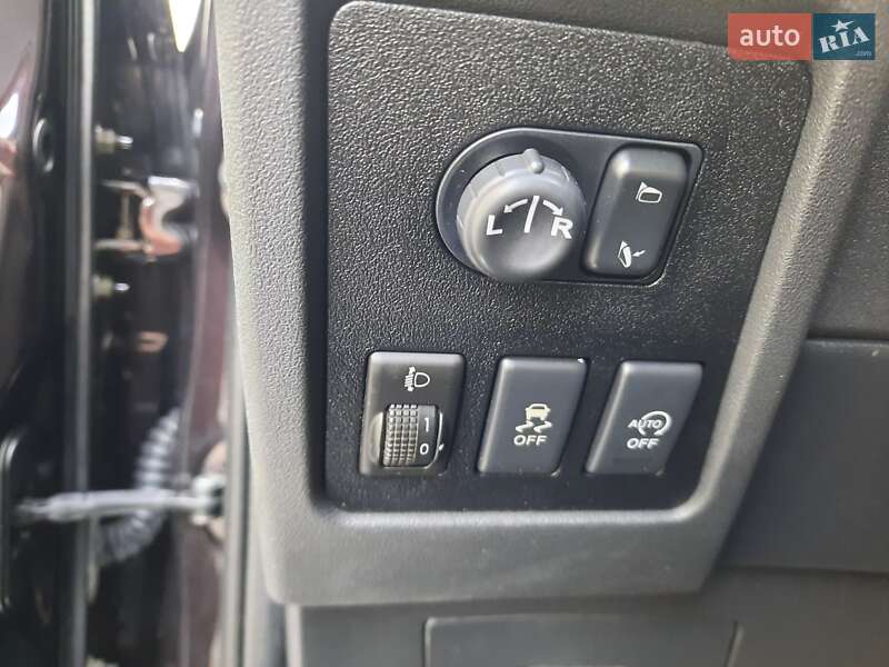 Внедорожник / Кроссовер Nissan Qashqai 2011 в Полтаве фото 41 Внедорожник / Кроссовер Nissan Qashqai 2011 в Полтаве