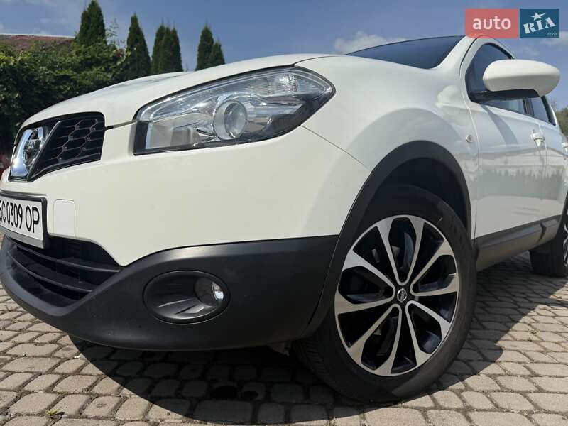 Nissan Qashqai 2012