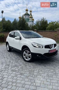 Внедорожник / Кроссовер Nissan Qashqai 2010 в Луцке