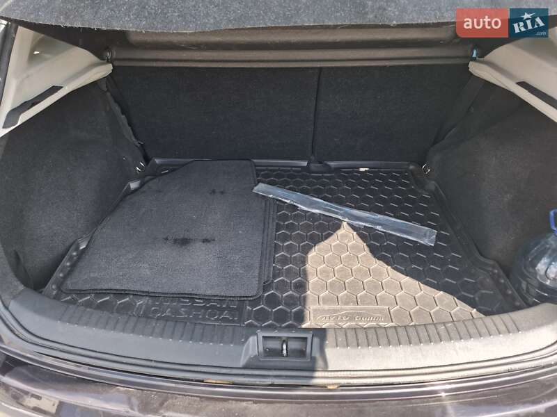 Внедорожник / Кроссовер Nissan Qashqai 2010 в Черкассах фото 17 Внедорожник / Кроссовер Nissan Qashqai 2010 в Черкассах