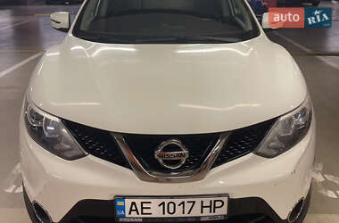 Позашляховик / Кросовер Nissan Qashqai 2015 в Дніпрі