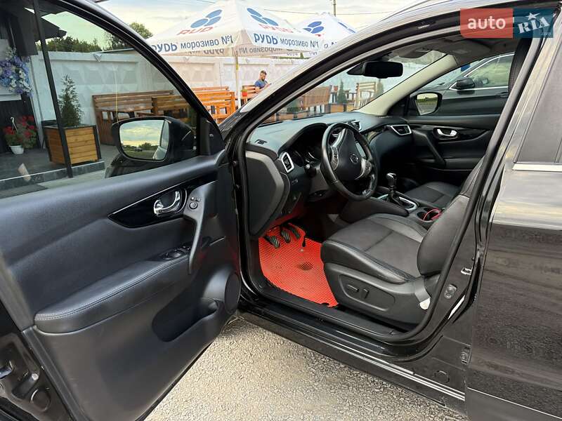 Внедорожник / Кроссовер Nissan Qashqai 2014 в Демидовке