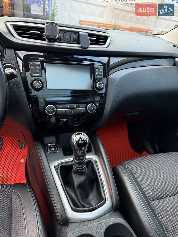 Внедорожник / Кроссовер Nissan Qashqai 2014 в Демидовке