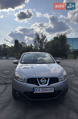Внедорожник / Кроссовер Nissan Qashqai 2010 в Киеве