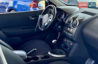 Внедорожник / Кроссовер Nissan Qashqai 2013 в 