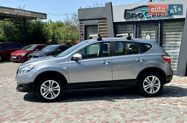 Внедорожник / Кроссовер Nissan Qashqai 2013 в 