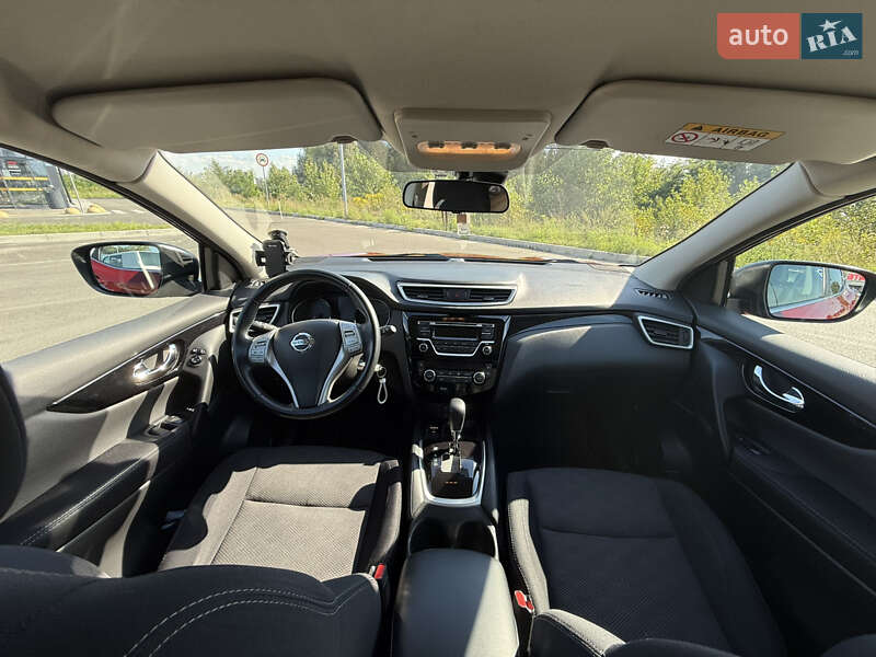 Внедорожник / Кроссовер Nissan Qashqai 2016 в Киеве