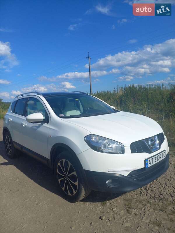 Позашляховик / Кросовер Nissan Qashqai 2012 в Долині фото 15 Позашляховик / Кросовер Nissan Qashqai 2012 в Долині