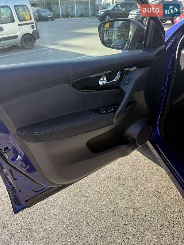 Внедорожник / Кроссовер Nissan Qashqai 2019 в Киеве
