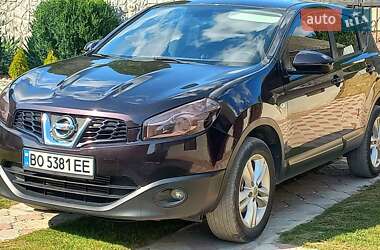 Позашляховик / Кросовер Nissan Qashqai 2010 в Борщеві