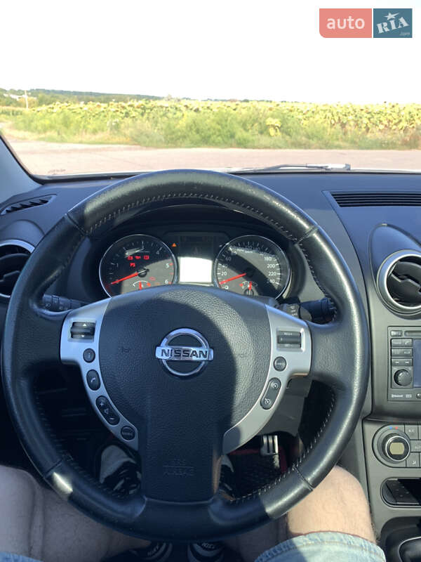 Внедорожник / Кроссовер Nissan Qashqai 2010 в Умани