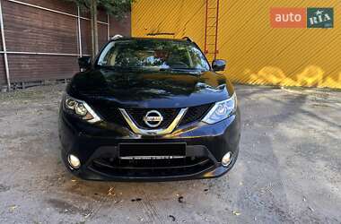 Позашляховик / Кросовер Nissan Qashqai 2016 в Житомирі