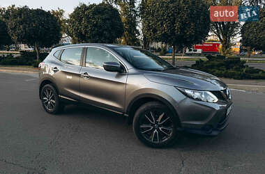 Внедорожник / Кроссовер Nissan Qashqai 2015 в Киеве