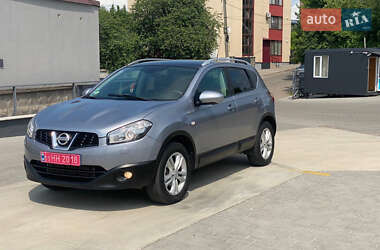 Позашляховик / Кросовер Nissan Qashqai 2012 в Дубні