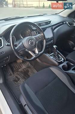 Внедорожник / Кроссовер Nissan Qashqai 2021 в 