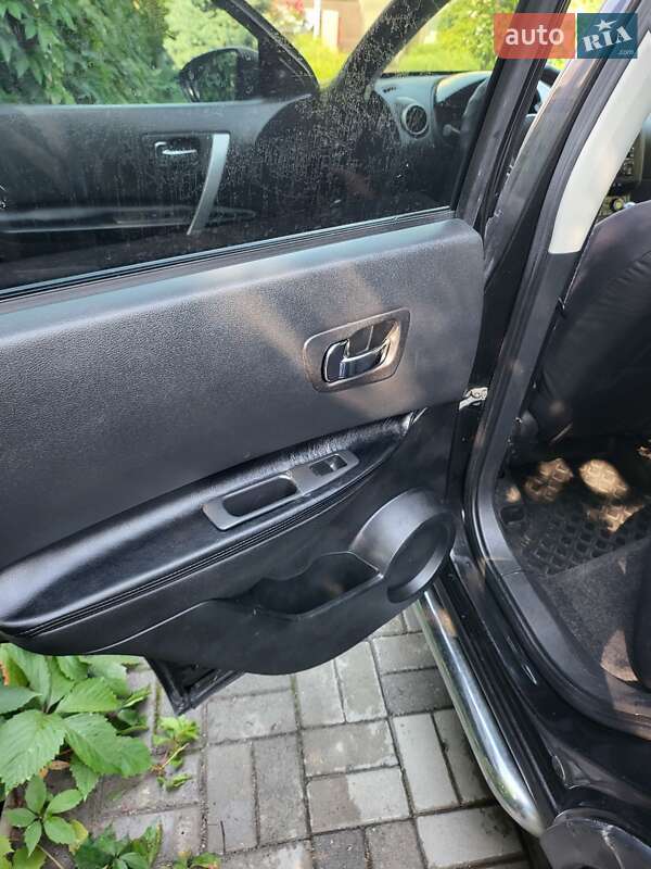 Внедорожник / Кроссовер Nissan Qashqai 2007 в Днепре фото 6 Внедорожник / Кроссовер Nissan Qashqai 2007 в Днепре