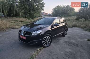 Внедорожник / Кроссовер Nissan Qashqai 2013 в Умани