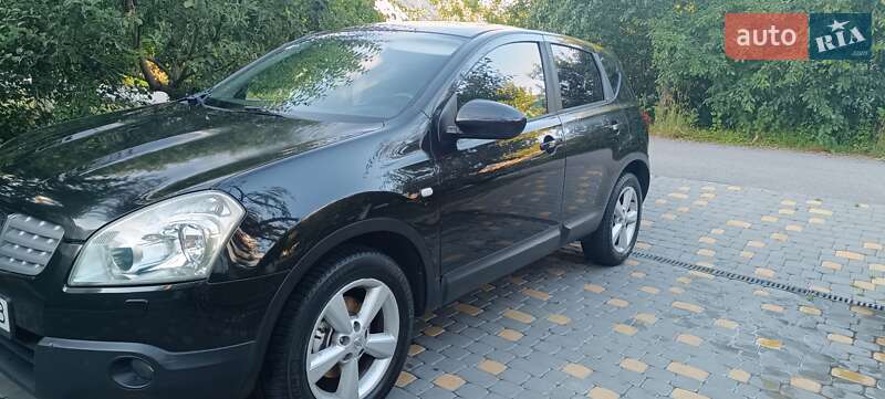 Внедорожник / Кроссовер Nissan Qashqai 2007 в Калиновке