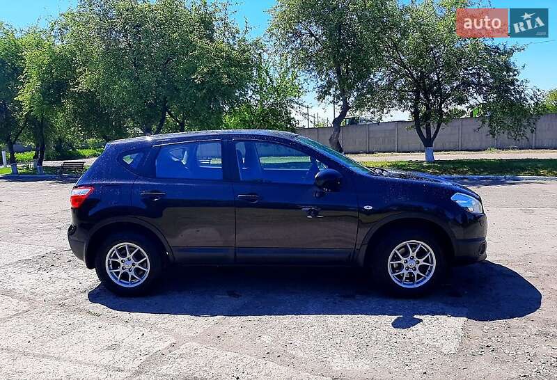 Внедорожник / Кроссовер Nissan Qashqai 2013 в Зенькове фото 12 Внедорожник / Кроссовер Nissan Qashqai 2013 в Зенькове