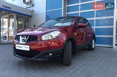 Позашляховик / Кросовер Nissan Qashqai 2011 в Одесі