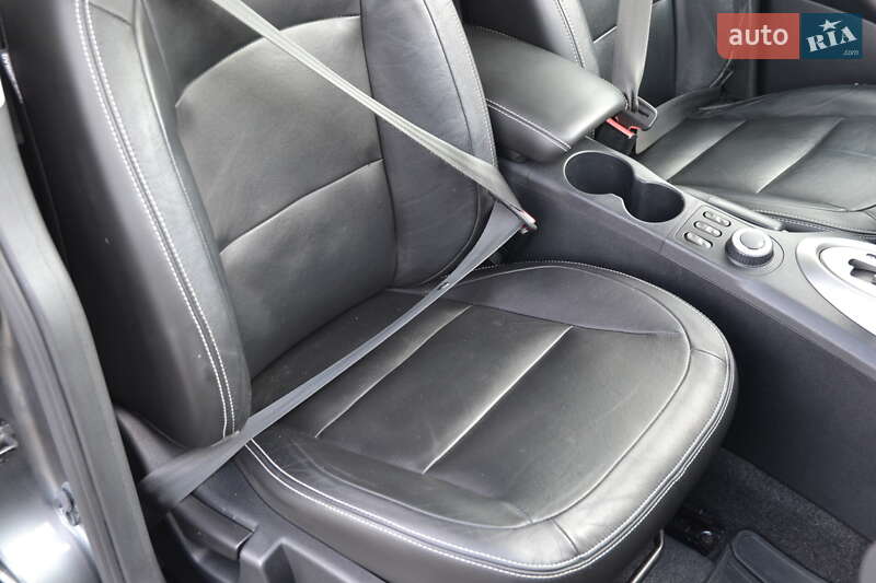 Внедорожник / Кроссовер Nissan Qashqai 2012 в Луцке