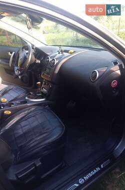 Внедорожник / Кроссовер Nissan Qashqai 2013 в 