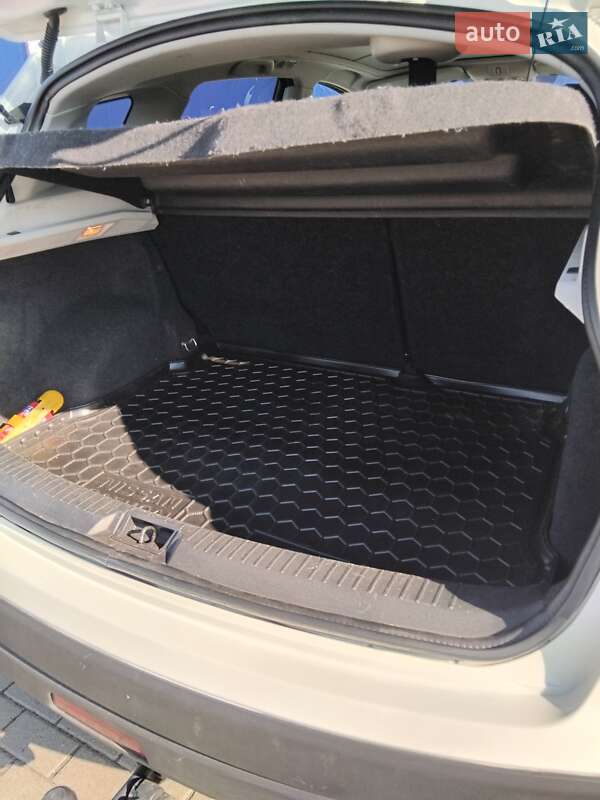 Внедорожник / Кроссовер Nissan Qashqai 2013 в Нововолынске